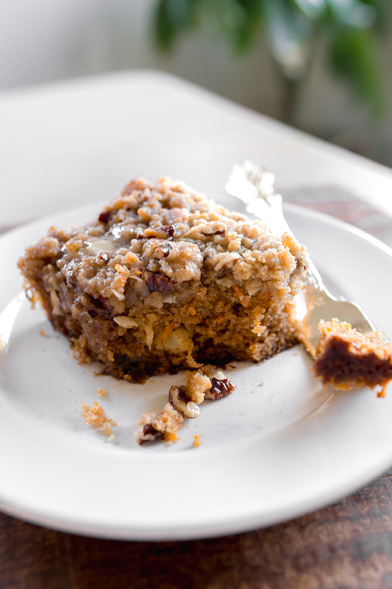 Easy Carrot Crumb Cake